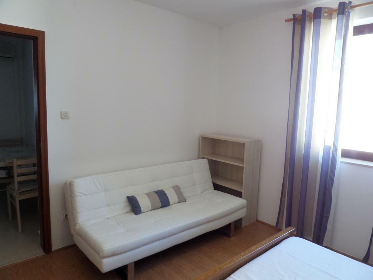 Apartmani Lili Mali Lošinj Kültér fotó